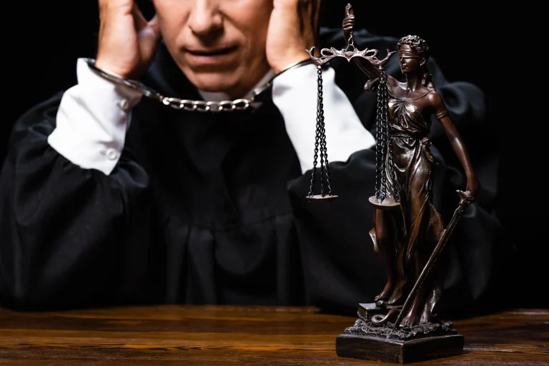 Miranda Rights Violations in Pennsylvania: How Former Prosecutors Defend Your Case